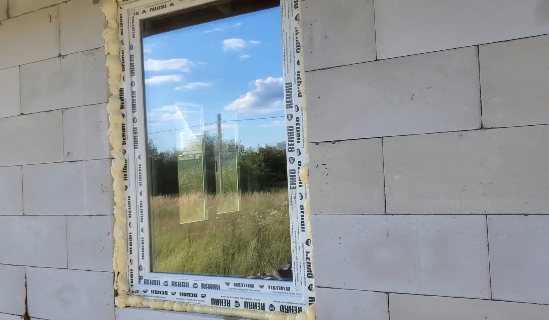 https://tobolsk.delaem-okna.ru/storage/app/uploads/public/63f/305/ee3/63f305ee3d159994098874.png